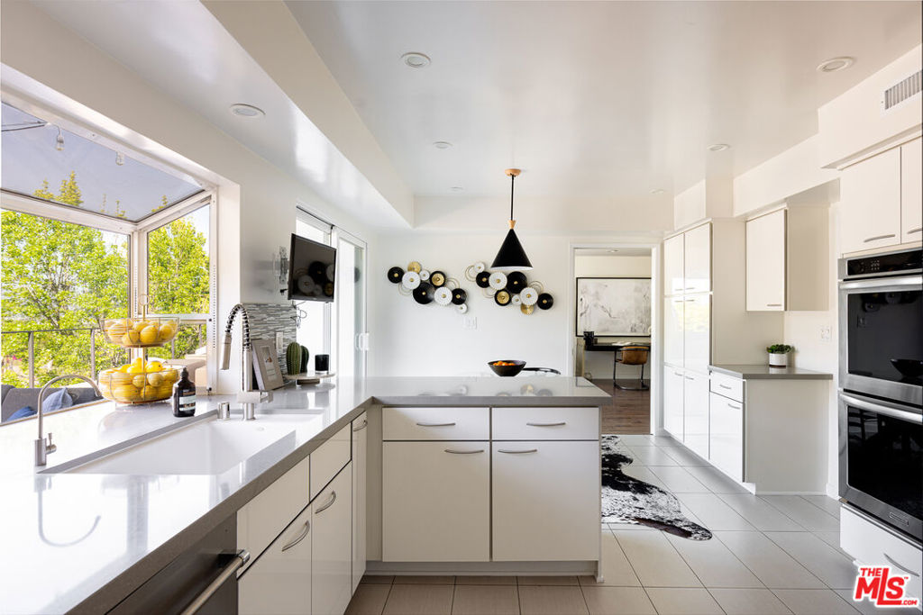 MLS #25567183 img 14