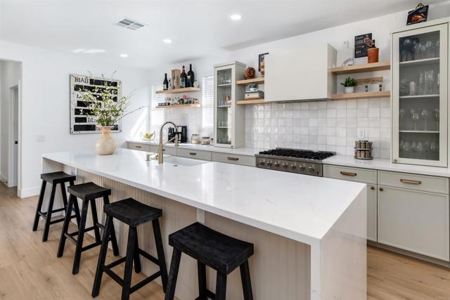 1464 Rivercrest Road, San Marcos CA: https://media.crmls.org/mediaz/5f86fc1e-a1c5-4264-bd26-0509be8b8a89.jpg