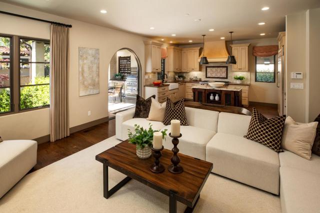 16922 Mitchell Avenue, Los Gatos CA: https://media.crmls.org/mediaz/5f8785a9-633c-451d-a27f-0778bc1ee891.jpg