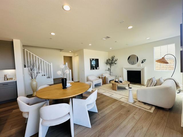 11324 Caminito Rodar, San Diego CA: https://media.crmls.org/mediaz/5f87861a-89ac-4115-a671-d3022fc0da10.jpg