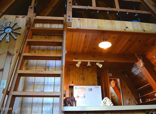 219 Pine Canyon Drive, Frazier Park CA: https://media.crmls.org/mediaz/5f87b6e0-e991-4da8-ba5e-741c283e9202.jpg