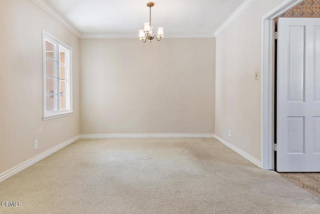 Detail Gallery Image 8 of 30 For 17835 Tarzana St, Encino,  CA 91316 - 4 Beds | 3 Baths