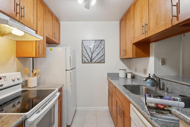 357 Half Moon Lane, Daly City CA: https://media.crmls.org/mediaz/5f892f73-3f28-4491-8104-2e185d673f2c.jpg