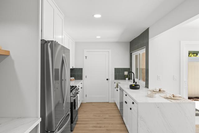 Detail Gallery Image 10 of 33 For 267 Countryhaven Rd, Encinitas,  CA 92024 - 3 Beds | 2/1 Baths