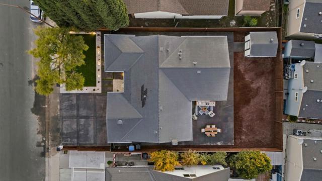 1485 Meadow Glen Way, San Jose CA: https://media.crmls.org/mediaz/5f8b2b8f-cb4f-48ff-9b26-f9de47648428.jpg