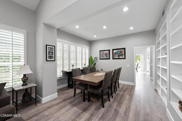 4646 Pine Valley Place, Westlake Village CA: https://media.crmls.org/mediaz/5f8b725e-b786-4532-b5c0-30ee8c00a78f.jpg