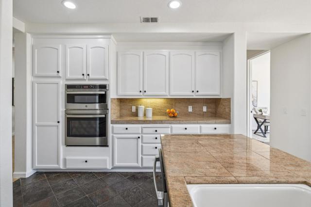 5365 SILVER KNOLL Court, San Jose CA: https://media.crmls.org/mediaz/5f8ca8f3-c6e8-4cbd-b174-ffe6260619e4.jpg