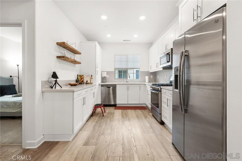 4374 Nautilus Way - photo 5