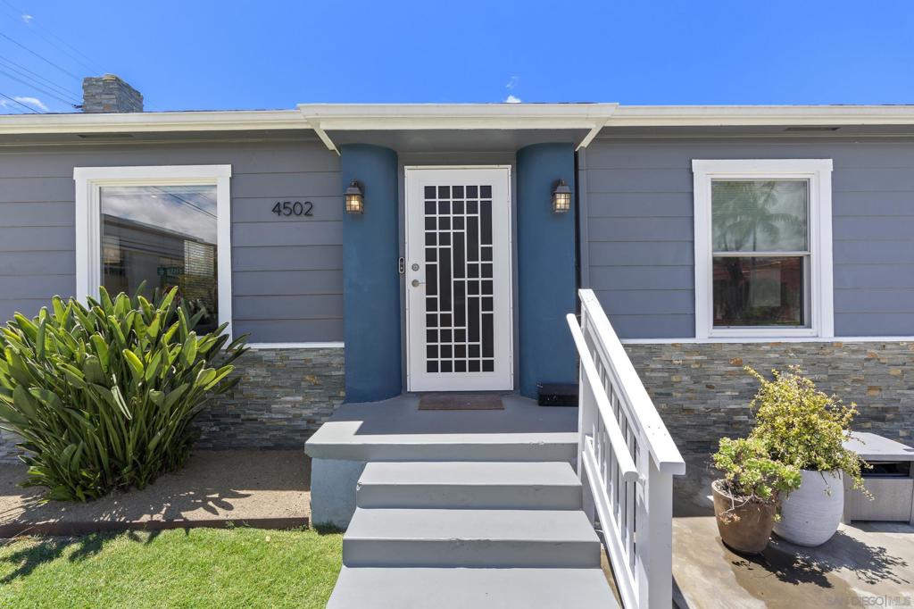 4502 Vista St - photo 4