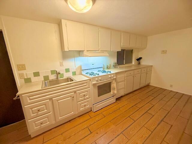 51555 Monroe St Spc 93, Indio CA: https://media.crmls.org/mediaz/5f8d72f3-44fa-4df3-ac6f-b3d576593b9d.jpg