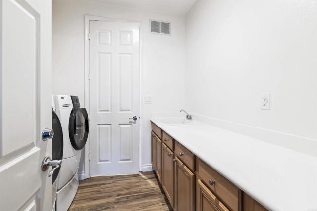 Detail Gallery Image 27 of 65 For 23860 Hollingsworth Dr, Murrieta,  CA 92562 - 4 Beds | 4 Baths