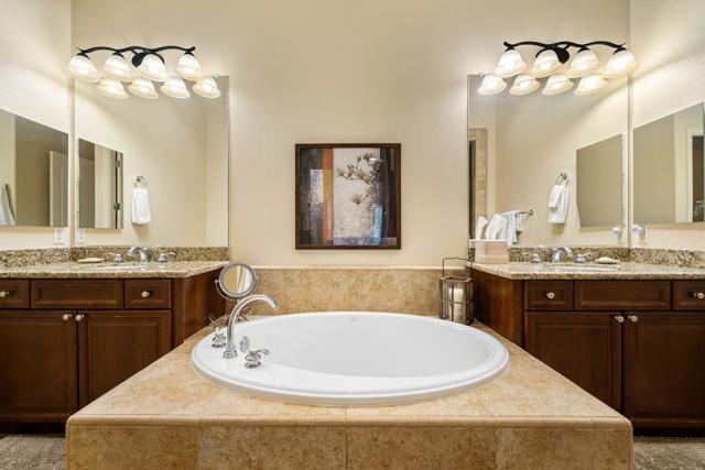 40-web-or-mls-KGLegacy_OPMG_1025_040