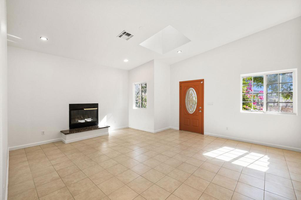 MLS #219138264DA image #5