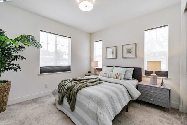 2002 Davoli Ct, San Ramon CA: https://media.crmls.org/mediaz/5f904070-92b3-43d7-b53d-f11386c70a64.jpg