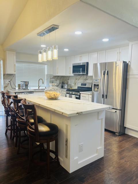 F4121598-E432-4318-9DBE-C2F39A73786B