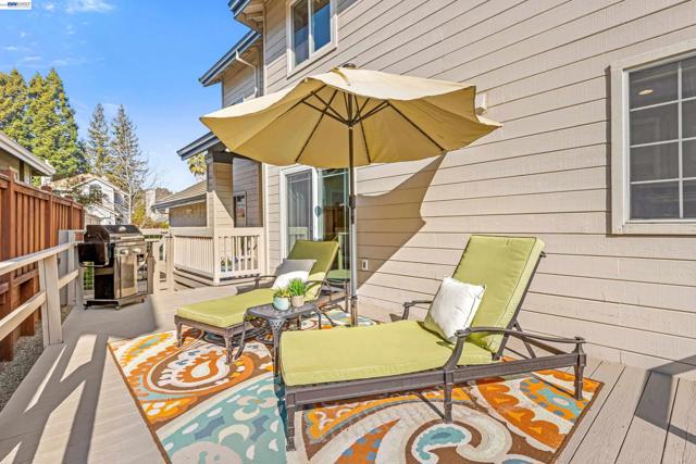 47 Summer Hill Court, Danville CA: https://media.crmls.org/mediaz/5f91b9fd-0eaa-46b5-bd68-20deee51d94a.jpg