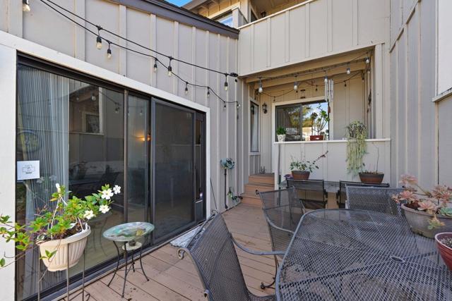 61 Joes Lane, Hollister CA: https://media.crmls.org/mediaz/5f91dd56-6e87-4efe-bdf9-452e6ed7569f.jpg