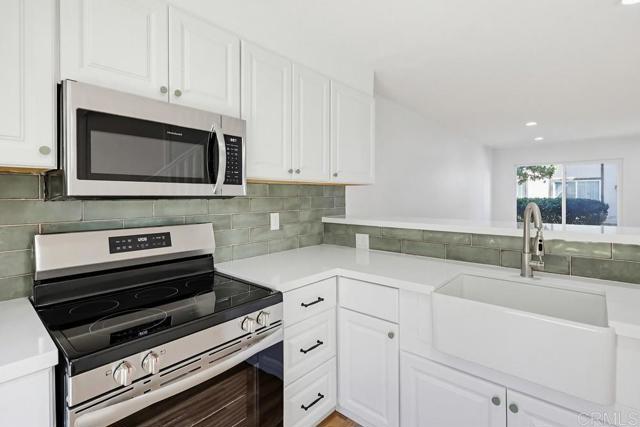 Detail Gallery Image 14 of 40 For 10347 Carefree Dr, Santee,  CA 92071 - 2 Beds | 1 Baths