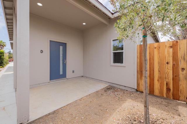 987 Harcourt Avenue, Seaside CA: https://media.crmls.org/mediaz/5f94cc52-053d-47f8-9f3f-b0878c26d10b.jpg