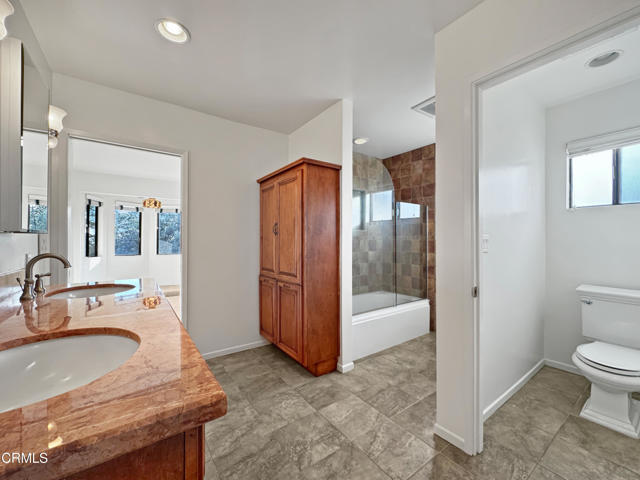 Detail Gallery Image 26 of 50 For 2307 Dorothy St, La Crescenta,  CA 91214 - 4 Beds | 3 Baths