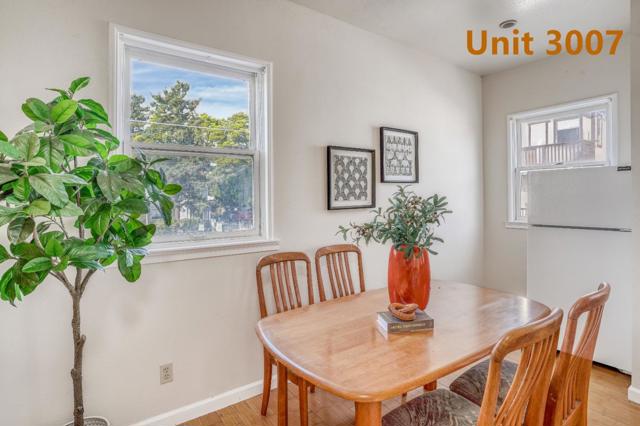 3005 Harper Street, Berkeley CA: https://media.crmls.org/mediaz/5f94ed09-a61c-47a7-8b83-be6f47bf2cf0.jpg