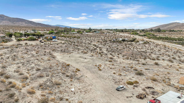 28300 Desert Charm Road, Desert Hot Springs CA: https://media.crmls.org/mediaz/5f95dc9c-328e-4b3f-a84d-aedda6f85ae5.jpg