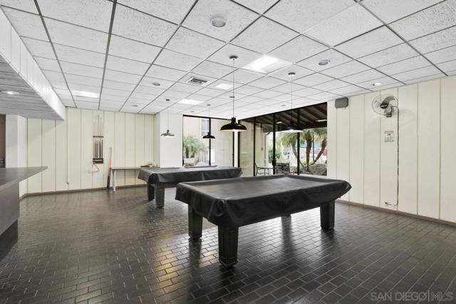 1621 Hotel Cir S, San Diego CA: https://media.crmls.org/mediaz/5f974eb0-e185-42aa-94e5-b995c807d770.jpg