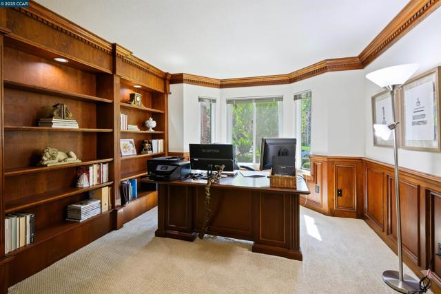 4405 Deer Ridge Rd, Danville CA: https://media.crmls.org/mediaz/5f97b5ba-d70e-411c-a5fb-4b916d13cc3e.jpg