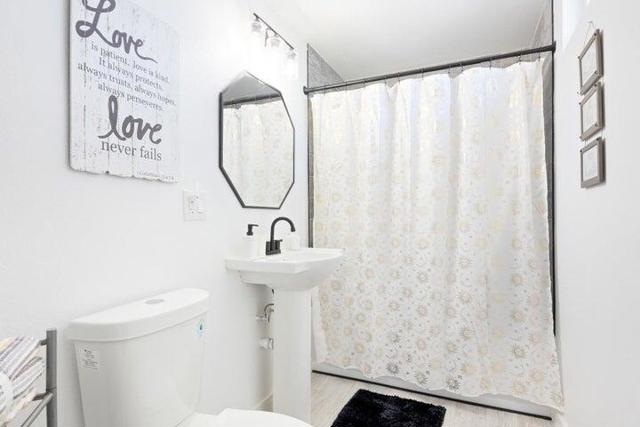 69450 Amboy Road, 29 Palms CA: https://media.crmls.org/mediaz/5f98bfb6-9ad3-4061-b29f-61d4de476438.jpg