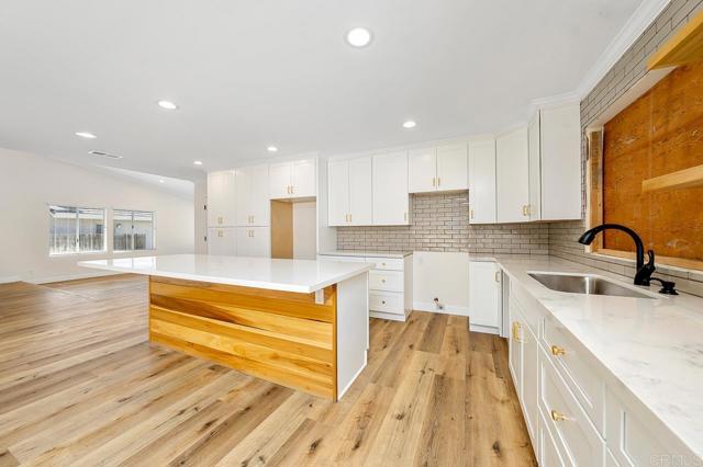 Detail Gallery Image 5 of 20 For 748 Cholla Rd, Chula Vista,  CA 91910 - 3 Beds | 2 Baths