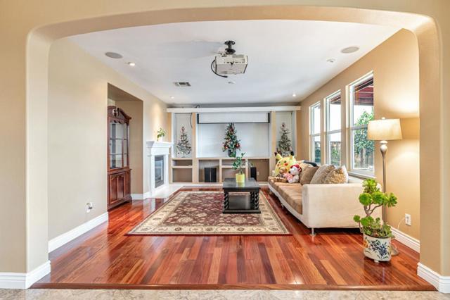 9632 Cherrywood Court, Gilroy CA: https://media.crmls.org/mediaz/5f9f0ad3-4999-4be8-966f-d82a954f27a3.jpg