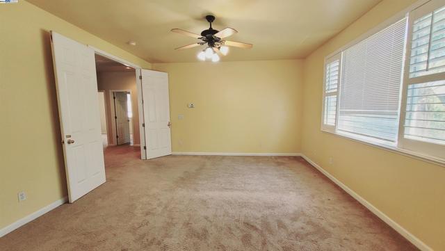 Image 20 of 39 For 4008 Madison Pointe Way