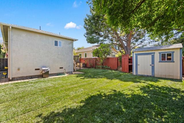 155 Oakview Drive, San Carlos CA: https://media.crmls.org/mediaz/5fa039a8-ae70-4cd4-9a9d-f9096f5e534b.jpg