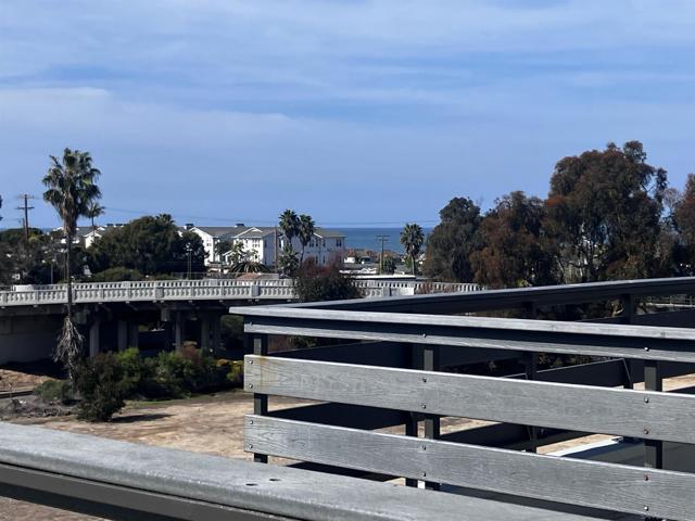 2563 State St, Carlsbad CA: https://media.crmls.org/mediaz/5fa0a1f3-5c45-45de-b604-462f5e958654.jpg