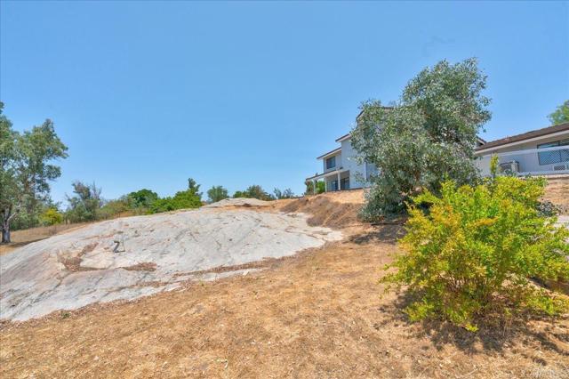 Detail Gallery Image 36 of 43 For 18434 Ramona View Dr, Ramona,  CA 92065 - 4 Beds | 2/1 Baths