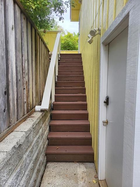 3360 Merrill Road, Aptos CA: https://media.crmls.org/mediaz/5fa12878-39b0-46d8-969d-05acc6ba6093.jpg