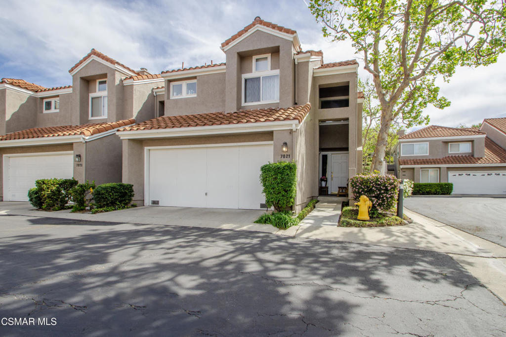7021 Paseo Encantada