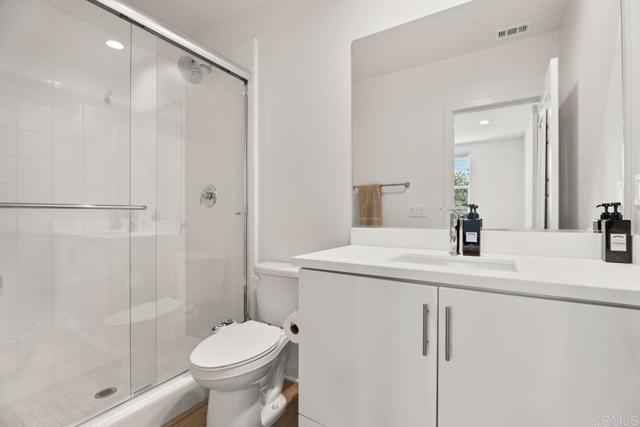 Detail Gallery Image 31 of 63 For 10416 Adamson Way, San Diego,  CA 92126 - 3 Beds | 3/1 Baths