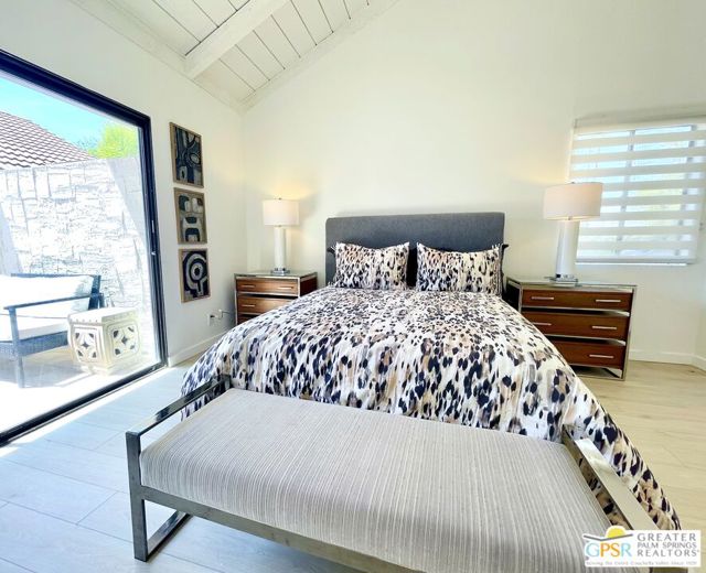 2234 S Linden Way, Palm Springs CA: https://media.crmls.org/mediaz/5fa2ea93-51bb-4404-a52a-903061bd1898.jpg