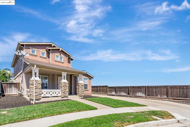 877 Boone Dr, Brentwood CA: https://media.crmls.org/mediaz/5fa307be-0368-44a9-9211-663e9fa77188.jpg