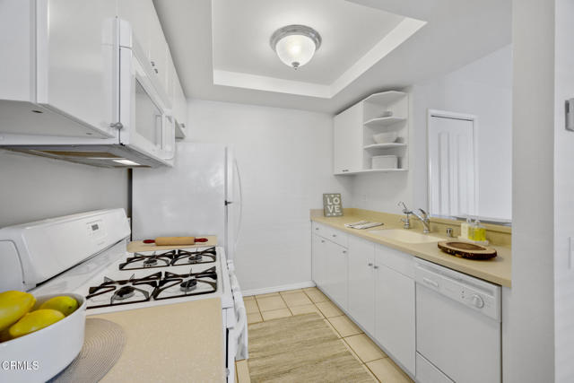 Detail Gallery Image 7 of 16 For 2680 Lake Ave #1,  Altadena,  CA 91001 - 1 Beds | 1 Baths
