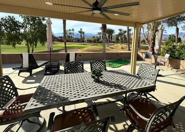 65 La Costa Drive, Rancho Mirage CA: https://media.crmls.org/mediaz/5fa3a69d-1c05-4126-87f6-d52b5dfccca6.jpg