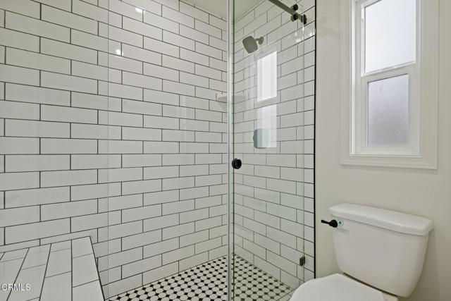 Detail Gallery Image 20 of 28 For 113 Camino Valverde #113,  Camarillo,  CA 93012 - 2 Beds | 2/1 Baths