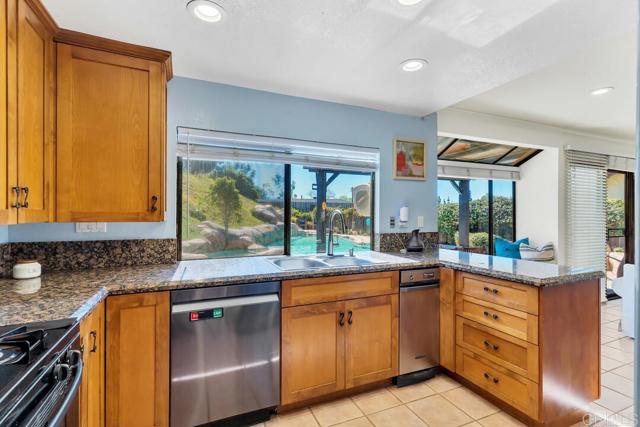 Detail Gallery Image 25 of 65 For 4153 Golden Star Ct, La Mesa,  CA 91941 - 4 Beds | 3 Baths