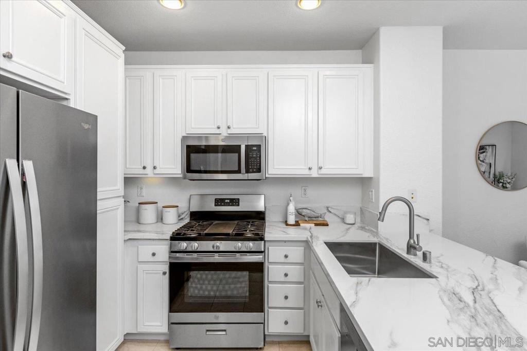 16910 Bixby St - photo 4