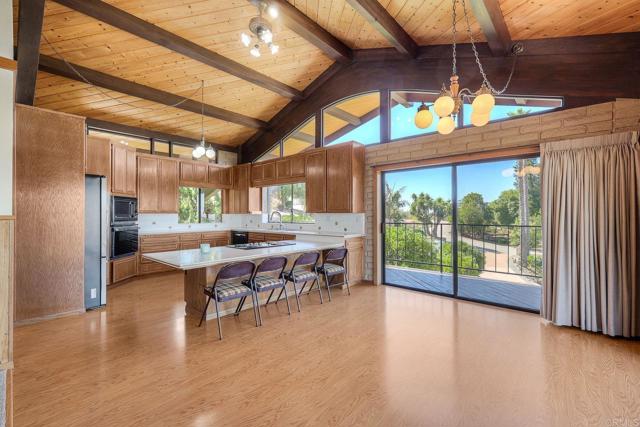 Detail Gallery Image 22 of 75 For 2335 Mirador, Vista,  CA 92084 - 5 Beds | 2/1 Baths