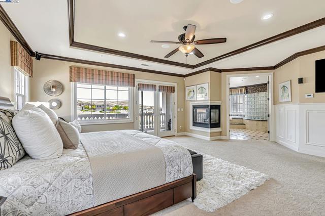2734 E Sugar Hill Ter, Dublin CA: https://media.crmls.org/mediaz/5fa66461-32fc-4202-8543-60366e078984.jpg