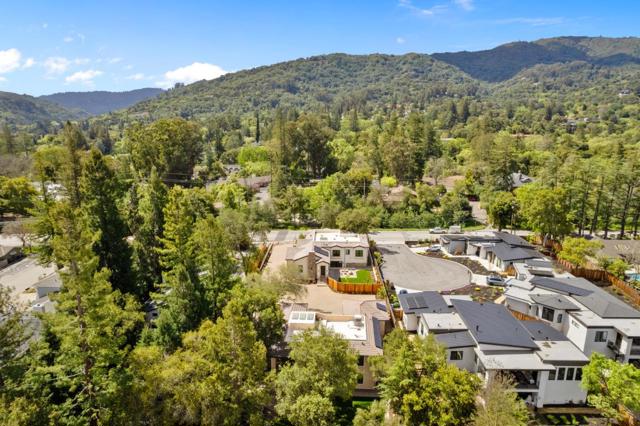 18061 Saratoga Los Gatos Road, Monte Sereno CA: https://media.crmls.org/mediaz/5fa826c0-2448-4831-9c92-c7df2c83639a.jpg