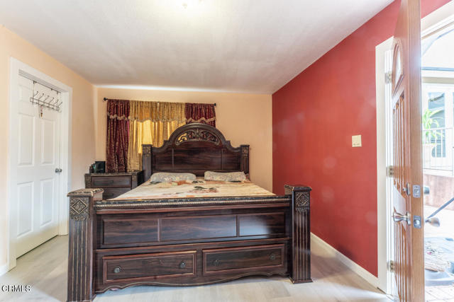 18900 Porterfield Lane, Fort Bragg CA: https://media.crmls.org/mediaz/5fa82eed-4ec7-49d2-9383-b48e34a184c5.jpg