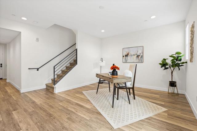 1307 Pullman Way, Oakland CA: https://media.crmls.org/mediaz/5fa8466e-7315-412e-a36d-2e1098e67c9b.jpg